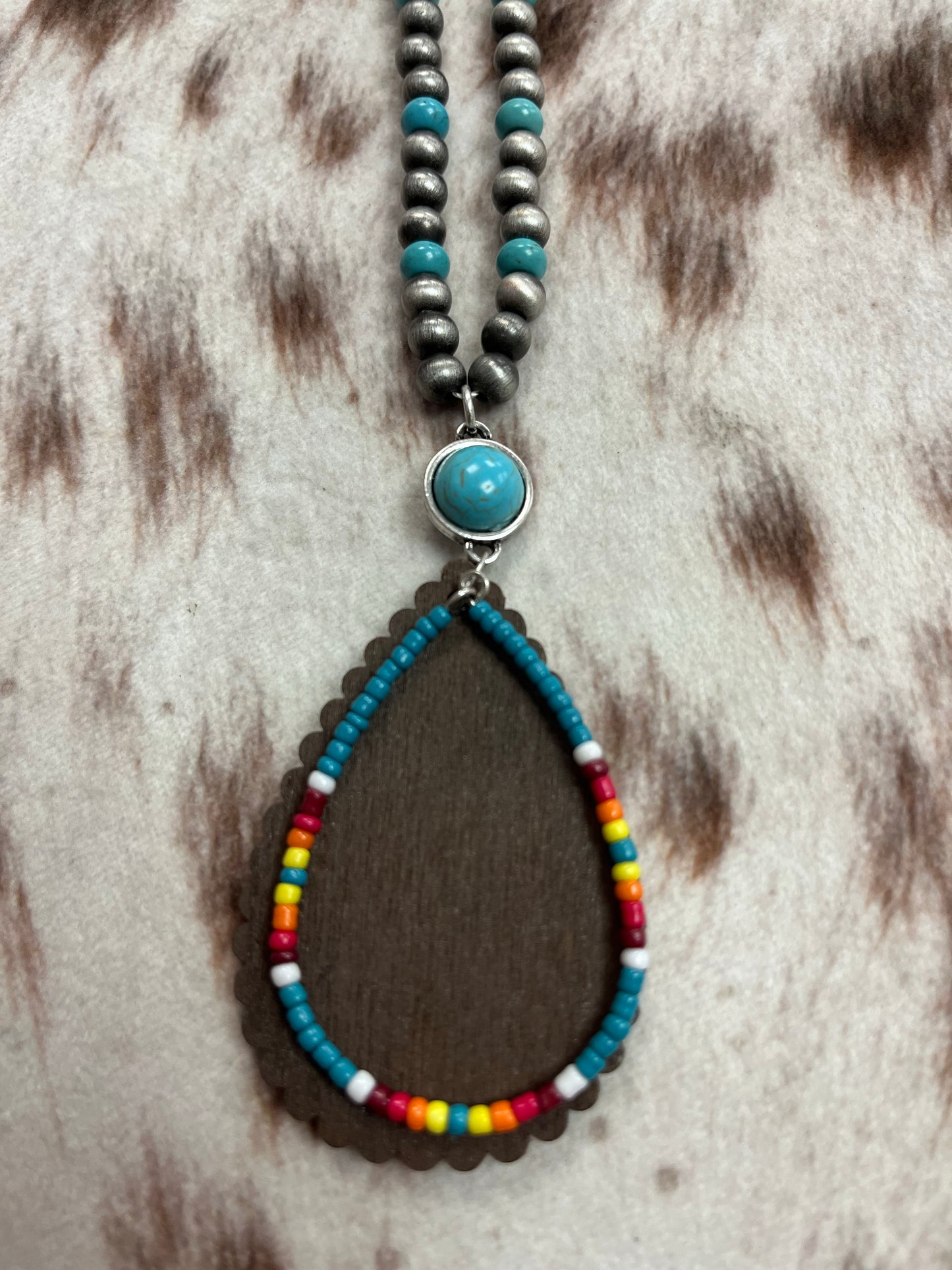 Seed & Stone Wood necklace